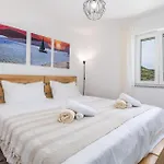 Vikendica Stunning Home In Miholascica