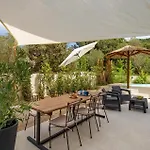 Stunning Home In Miholascica Vikendica Miholascica